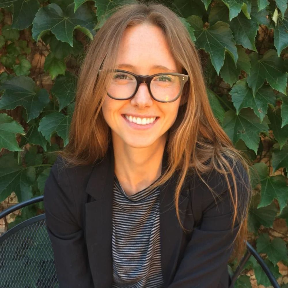 Meet your Posher, Monica